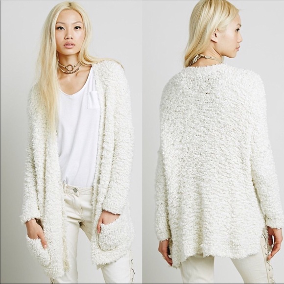 Free People Sweaters - ❌SOLD❌RARE Free People Marshmallow TeddyBear Cardi